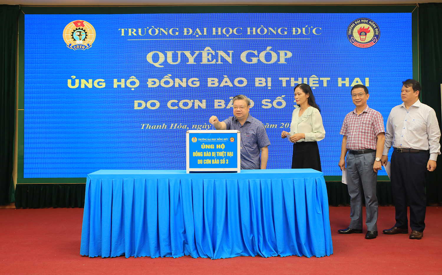 Trường Đại học Hồng Đức tổ chức quyên góp, ủng hộ đồng bào bị thiệt hại do bão số 3